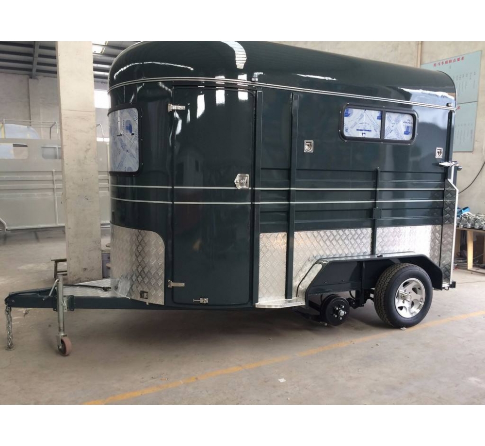 Four Horses Transport Trailers