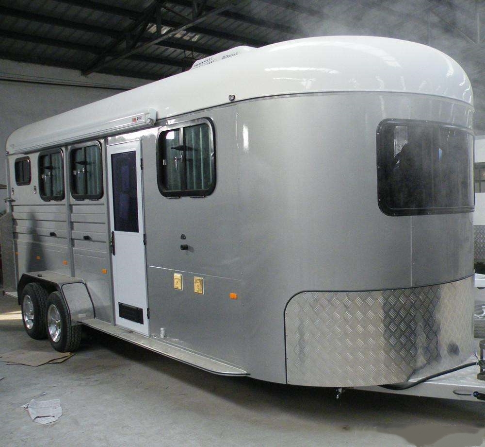 Four Horses Transport Trailers