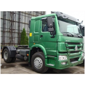 HOWO 4X2 6 Wheels 2 Axles Tractors