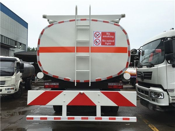 Dongfeng 6x4 20-25CBM Fuel oil tanker Truckes