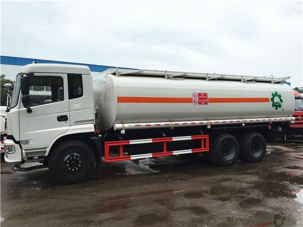 Dongfeng 6x4 20-25CBM Fuel oil tanker Truckes