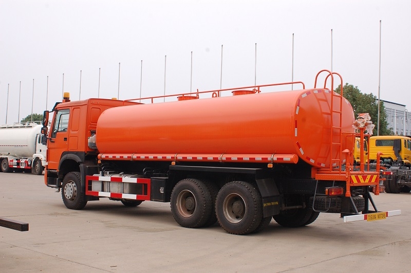 10000L-20000L 4X2 6X4 City Sanitation Water Sprinkler Trucks