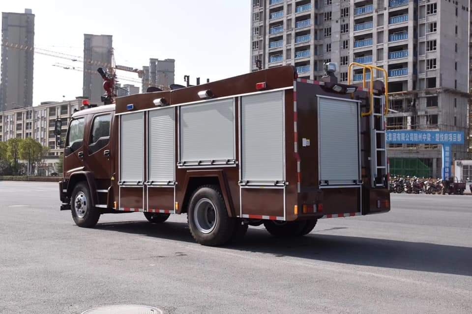 ISUZU Fire Fighting Truck Fire Vehicles